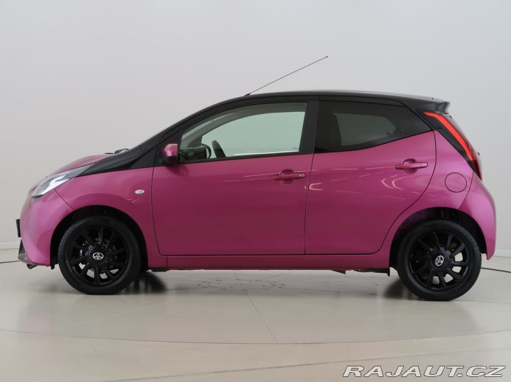 Toyota Aygo 1.0,VVT-i,Selection,Kamer 2018