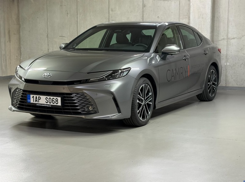 Toyota Camry 2.5,HEV, Executive