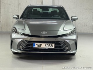 Toyota Camry 2.5,HEV, Executive 2026