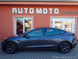 Tesla Model 3 Standard plus RWD 239 kW 2021