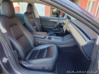Tesla Model 3 Standard plus RWD 239 kW 2021