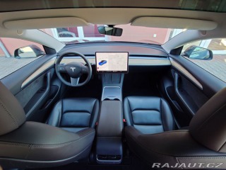 Tesla Model 3 Standard plus RWD 239 kW 2021