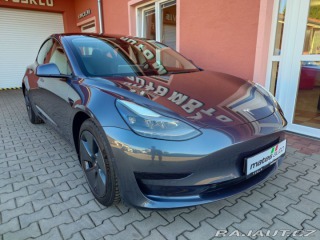 Tesla Model 3 Standard plus RWD 239 kW 2021