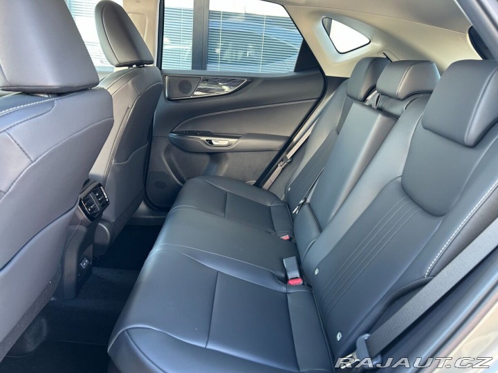Lexus Ostatní modely NX 350h 350h 2.5 HEV EXECUTIVE TO 1800