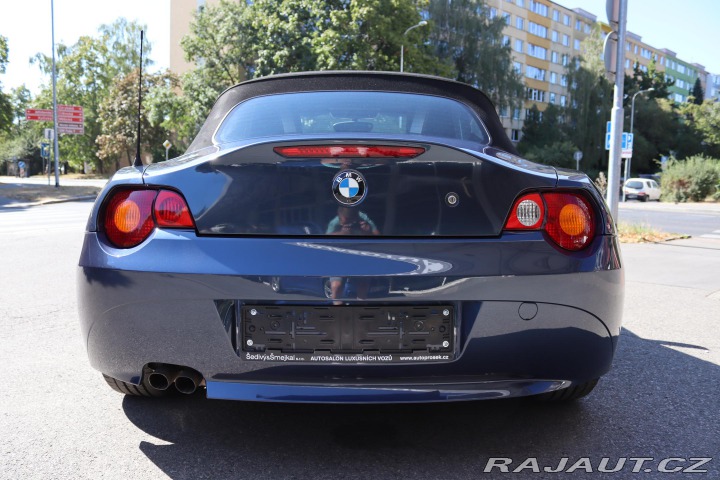BMW Z4 BMW Z4 Roadster 2.5i (141 2004