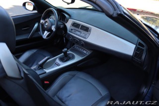 BMW Z4 BMW Z4 Roadster 2.5i (141 2004
