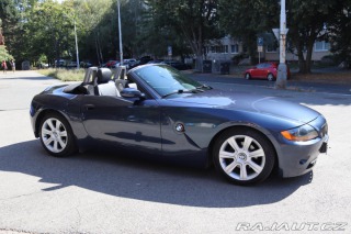 BMW Z4 BMW Z4 Roadster 2.5i (141 2004