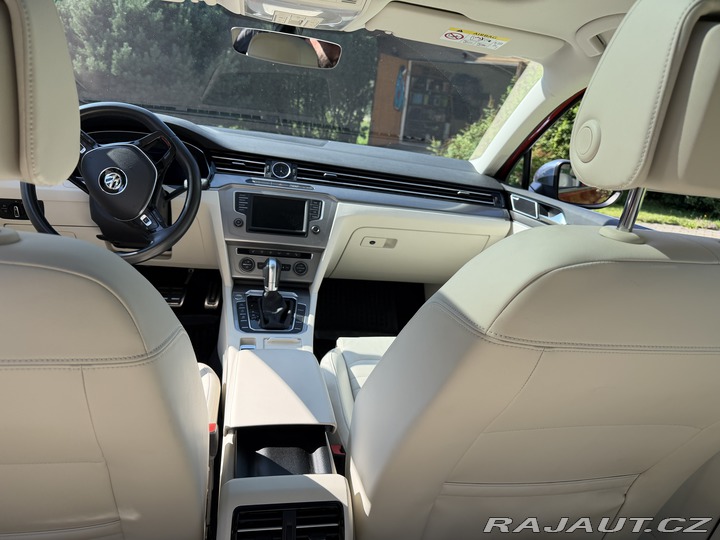 Volkswagen Passat Alltrack 2099