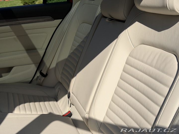 Volkswagen Passat Alltrack 2099