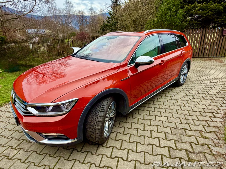 Volkswagen Passat Alltrack 2099