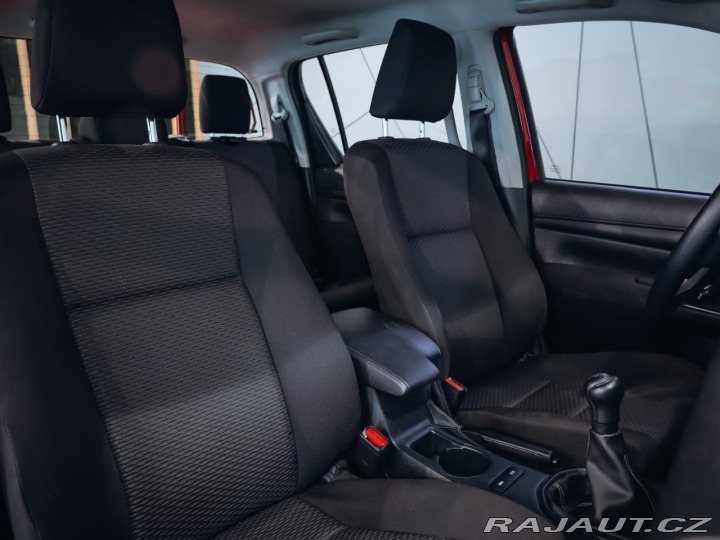Toyota Hilux 2.4 D-4D Double Cab 4x4 L 2023