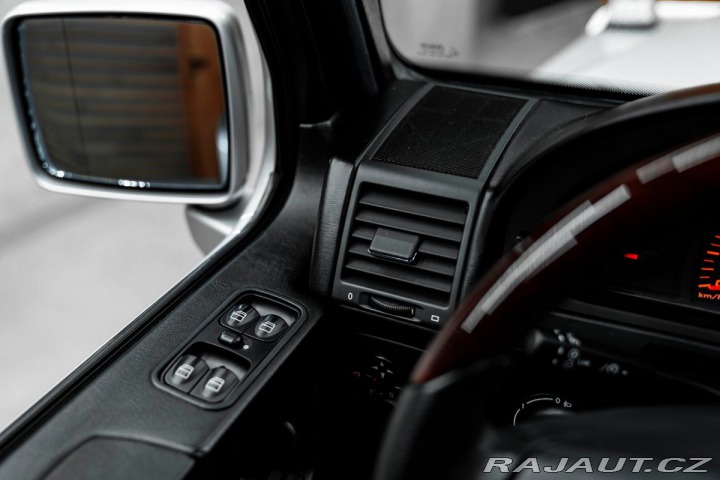 Mercedes-Benz G 2002