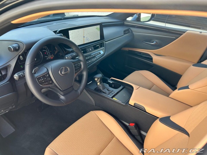 Lexus Ostatní modely ES 300h 300h 2.5 HEV BUSINESS EDI 1800