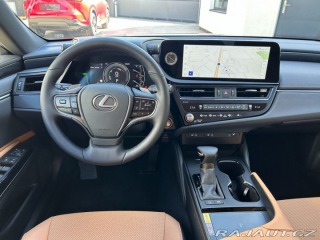 Lexus Ostatní modely ES 300h 300h 2.5 HEV BUSINESS EDI 1800