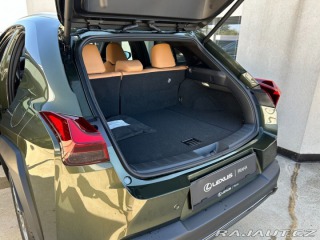 Lexus Ostatní modely UX 300h 300h 2.0 HEV F SPORT DESI 2026