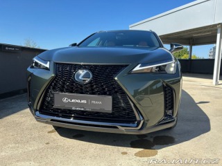 Lexus Ostatní modely UX 300h 300h 2.0 HEV F SPORT DESI 2026
