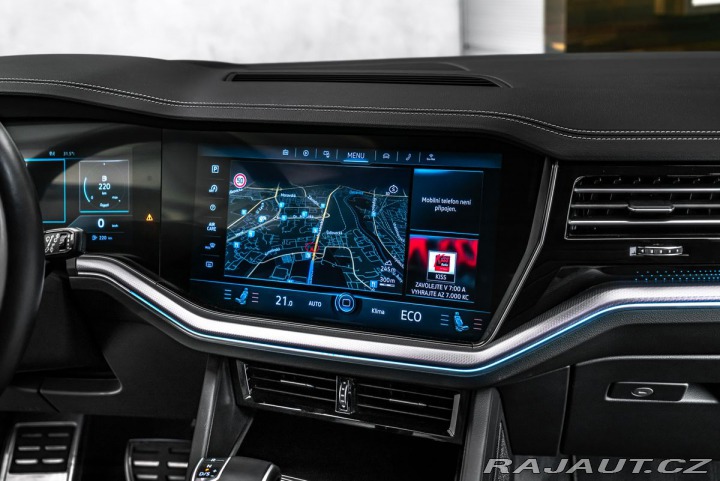 Volkswagen Touareg 210kW Rline Vzduch Masáže 2020