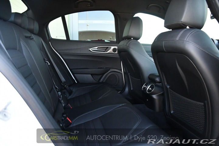 Alfa Romeo Giulia 2.0 TURBO 16V 206kW Q4 VE 2025