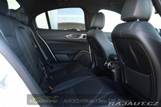 Alfa Romeo Giulia 2.0 TURBO 16V 206kW Q4 VE 2025