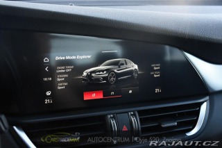 Alfa Romeo Giulia 2.0 TURBO 16V 206kW Q4 VE 2025