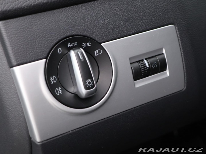 Volkswagen Multivan 2,0 TSI 150kW 4M DSG High 2012
