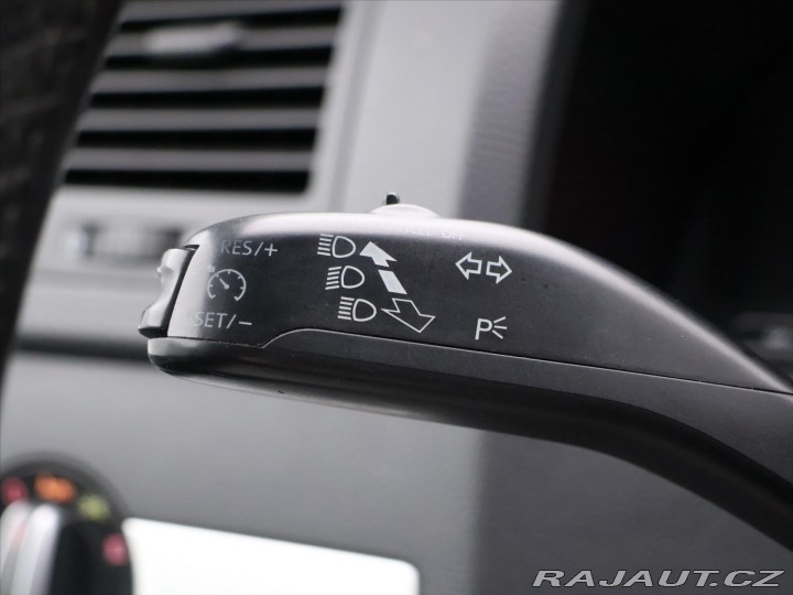 Volkswagen Multivan 2,0 TSI 150kW 4M DSG High 2012