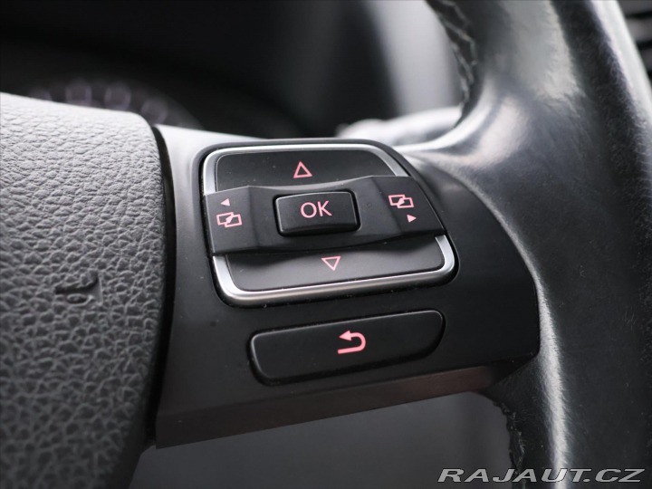 Volkswagen Multivan 2,0 TSI 150kW 4M DSG High 2012
