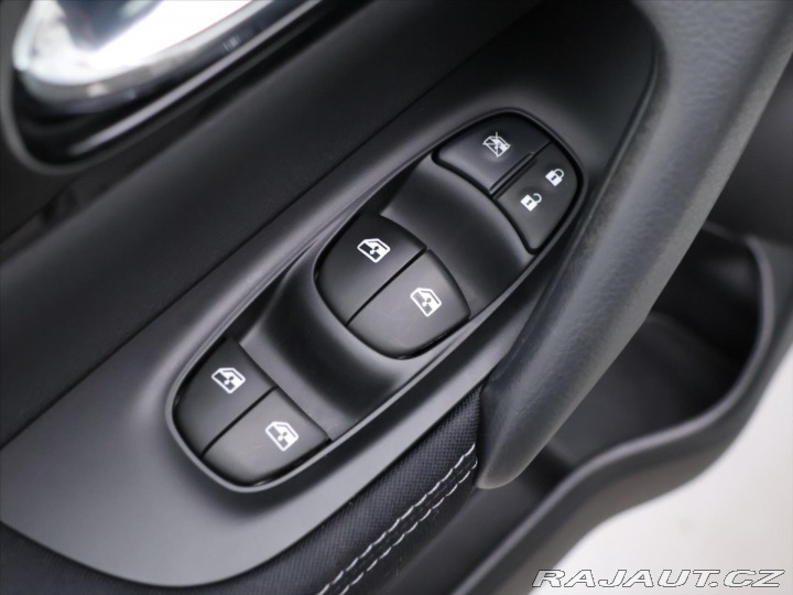 Nissan Qashqai 1,3 DiG-T Acenta CZ 1.Maj 2021