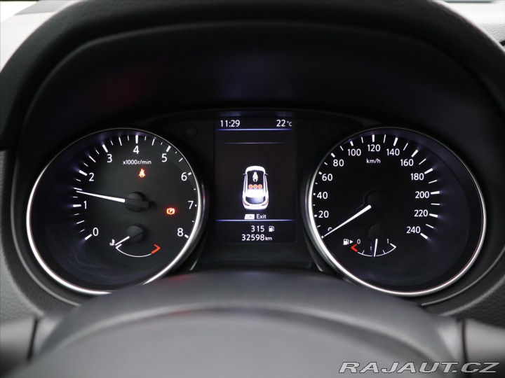 Nissan Qashqai 1,3 DiG-T Acenta CZ 1.Maj 2021