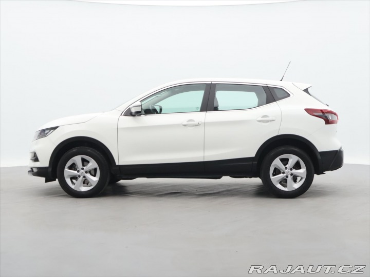 Nissan Qashqai 1,3 DiG-T Acenta CZ 1.Maj 2021