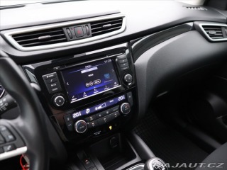 Nissan Qashqai 1,3 DiG-T Acenta CZ 1.Maj 2021