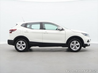 Nissan Qashqai 1,3 DiG-T Acenta CZ 1.Maj 2021
