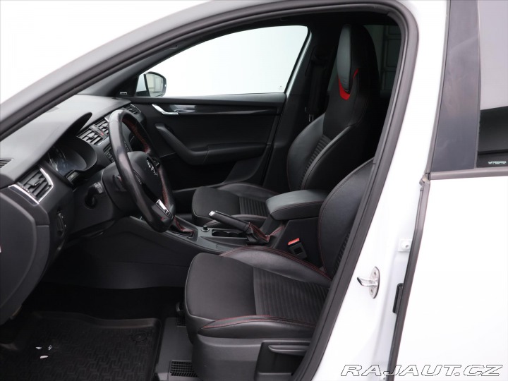 Škoda Octavia 2,0 TDI RS 135kW DSG CZ 2015