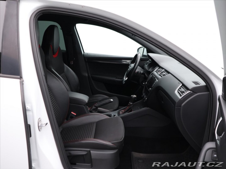 Škoda Octavia 2,0 TDI RS 135kW DSG CZ 2015