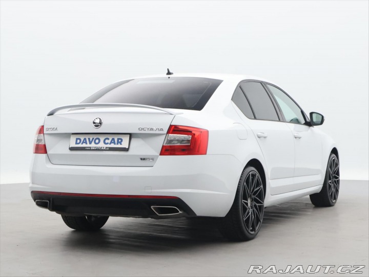 Škoda Octavia 2,0 TDI RS 135kW DSG CZ 2015