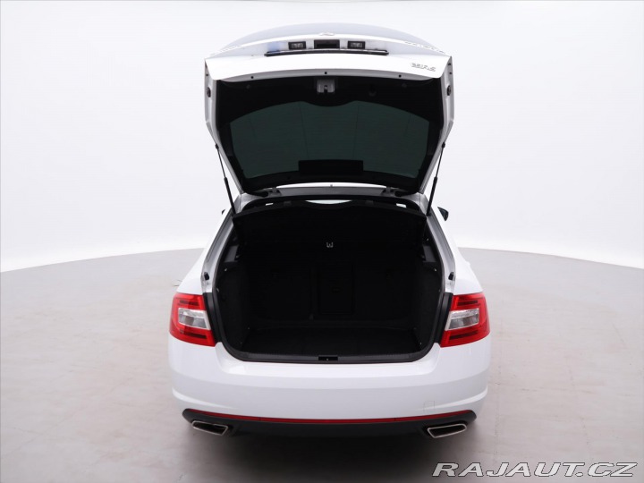 Škoda Octavia 2,0 TDI RS 135kW DSG CZ 2015