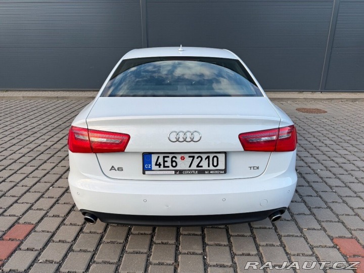 Audi A6 3,0 TDi, 150 kW, S-Line 2011