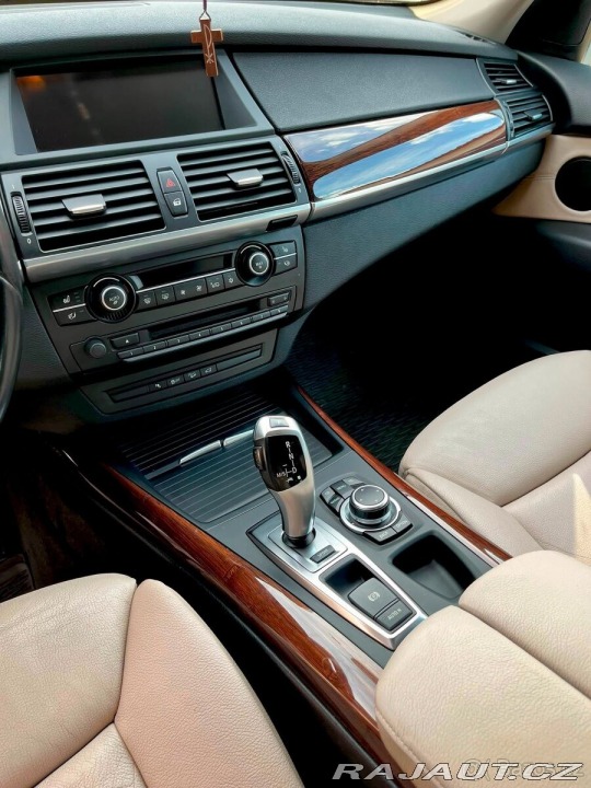 BMW X5 3,0 2010