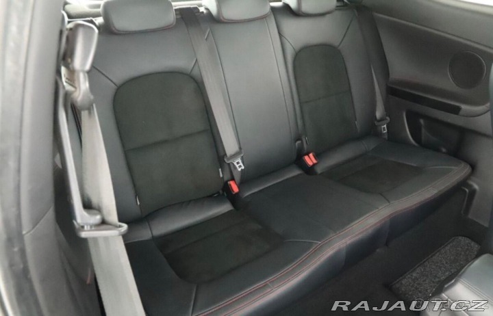 Kia Ceed 1,6 GT T-GDI 150 kW | M 1800