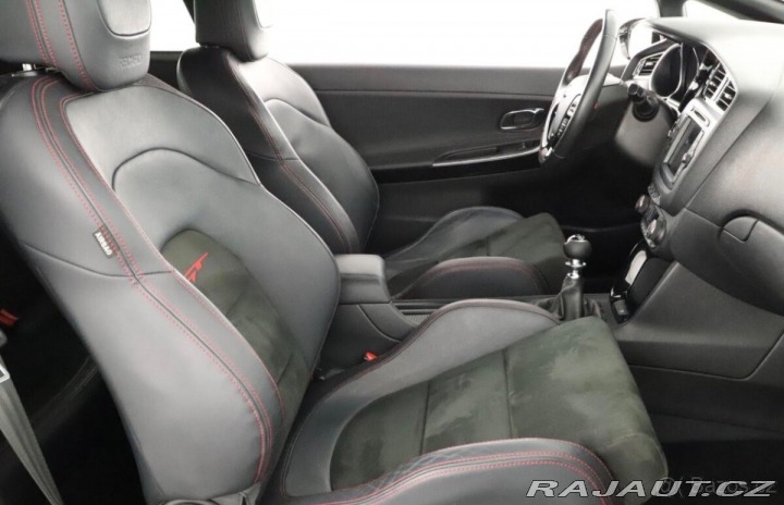 Kia Ceed 1,6 GT T-GDI 150 kW | M 1800