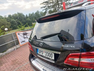 Mercedes-Benz M 3,0 ML 350 diesel, rok 2014