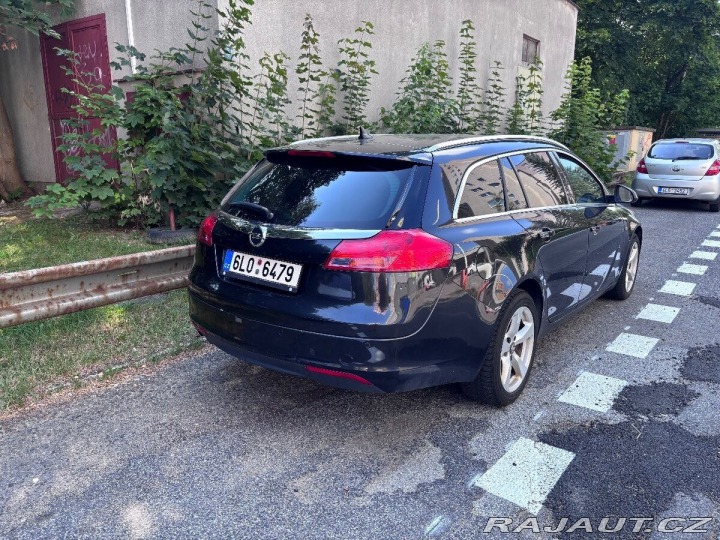 Opel Insignia 2,0 Sports Tourer CDTI 2010