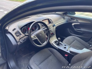 Opel Insignia 2,0 Sports Tourer CDTI 2010