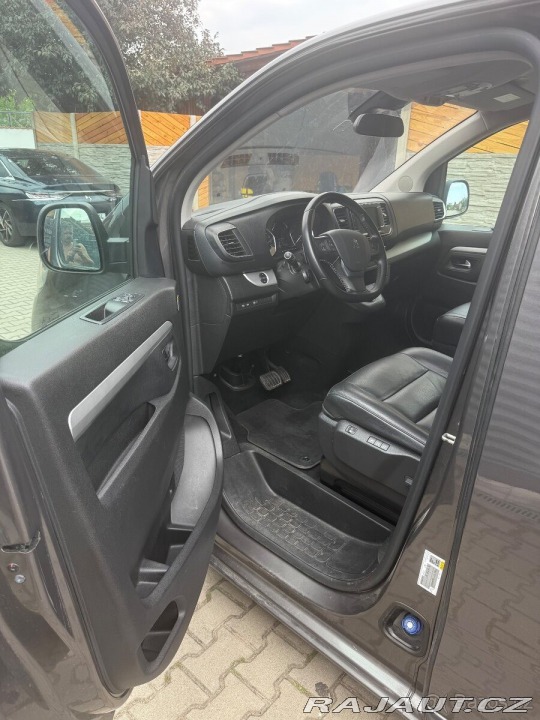 Peugeot Traveller 2,0 L3 BlueHDI EAT VIP_ 2021