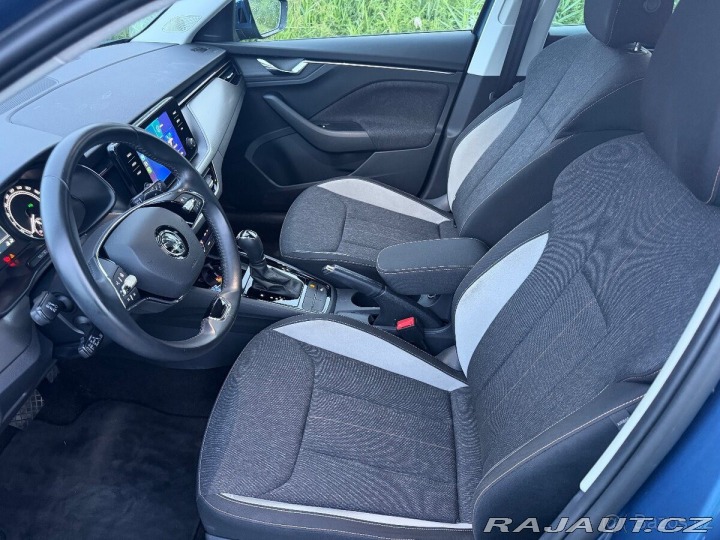 Škoda Kamiq DSG Style ACC Kamera Vyhř 1800