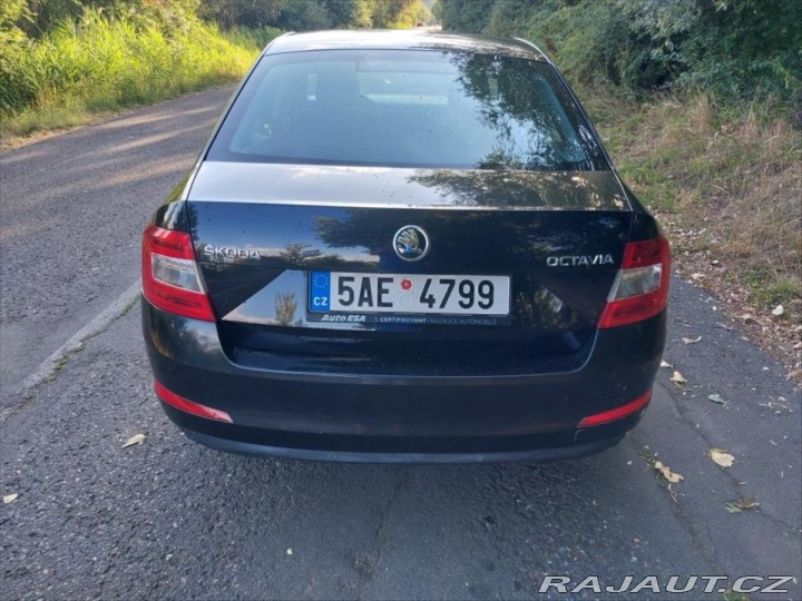 Škoda Octavia 1,6   III TDI 81Kw 2016 1800