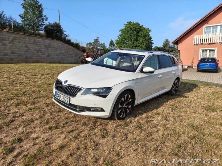 Škoda Superb 2,0 TDI 110kW DSG Lauri 1800