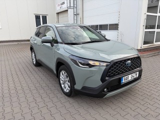 Toyota Corolla Cross 2,0   4x4 - servis Toyota