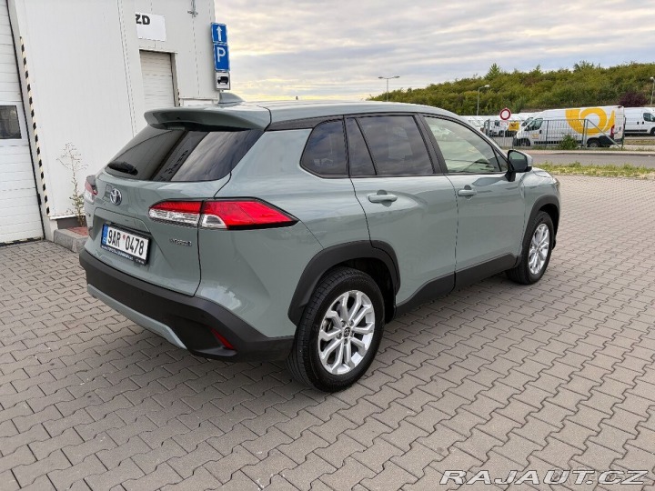 Toyota Corolla Cross 2,0 4x4 - servis Toyota 1800
