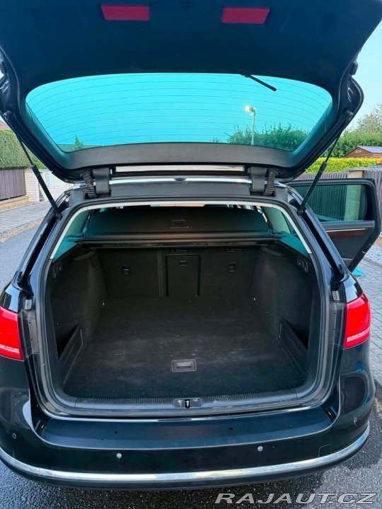 Volkswagen Passat 2,0   B7 2010